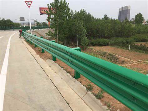 寧波波形護(hù)護(hù)欄怎么分類？